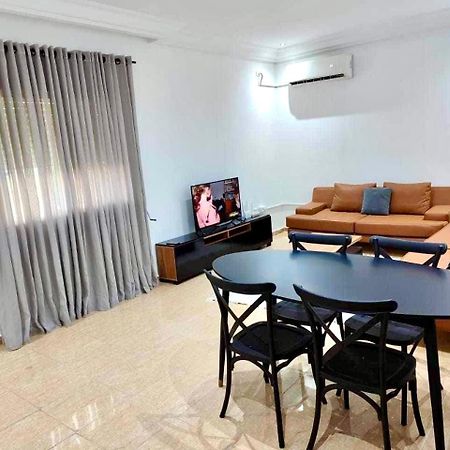 Nice Stay 2 Bedrooms Jardins De Carthage Le Kram Exterior foto