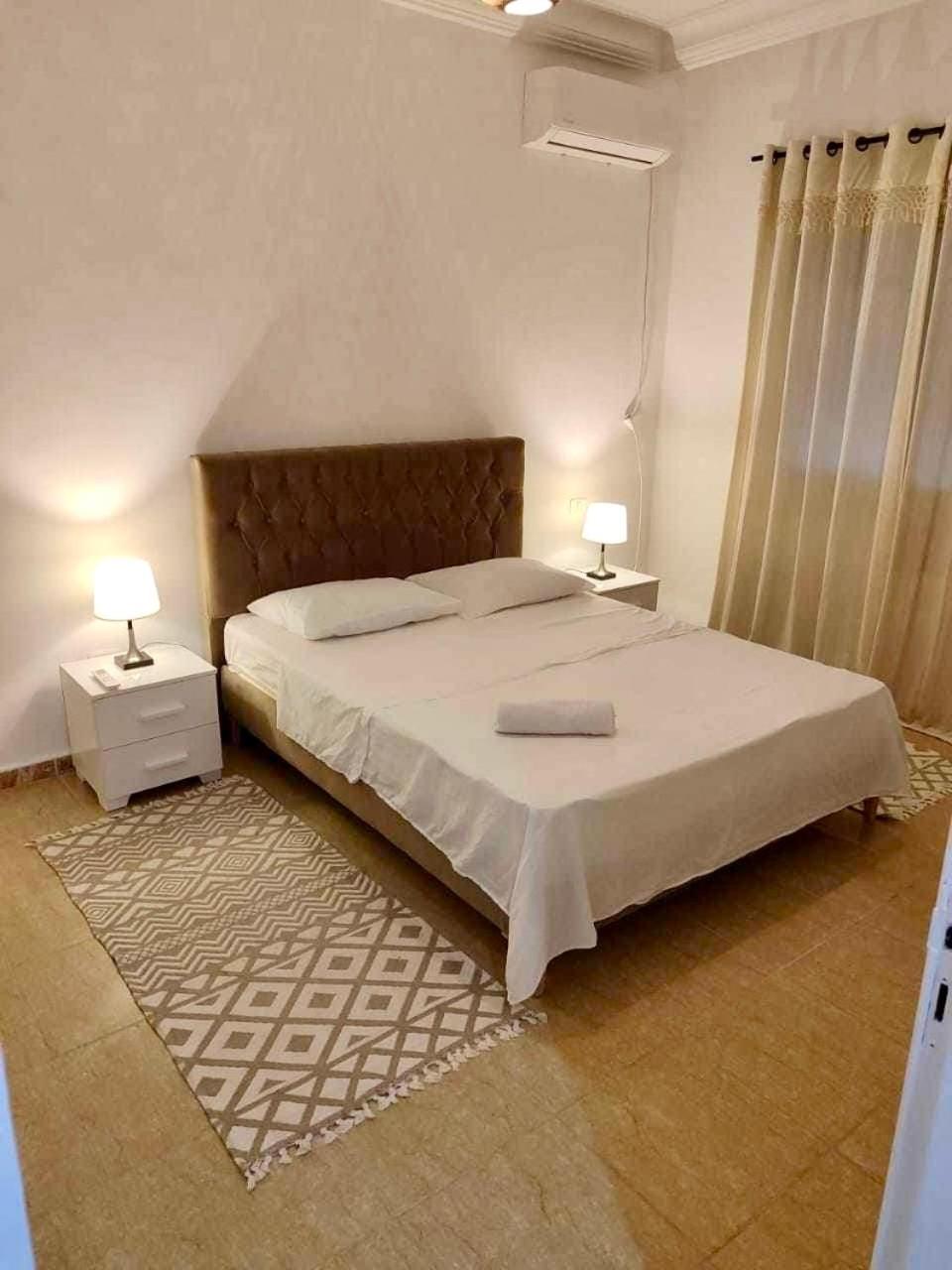 Nice Stay 2 Bedrooms Jardins De Carthage Le Kram Exterior foto